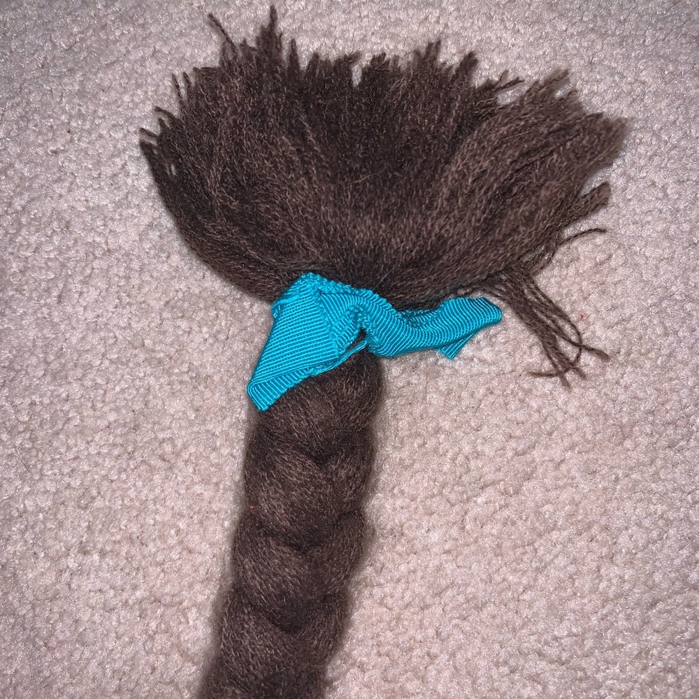 Winter hat - Picture 5 of 6